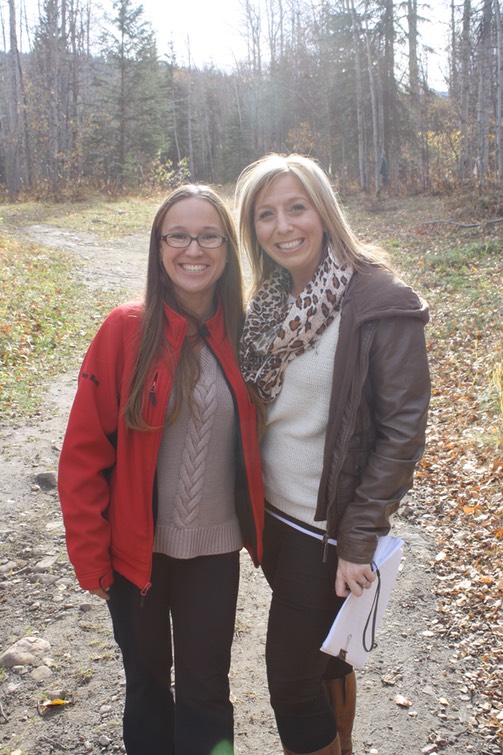 Joanne D'Lugos (Susa Creek teacher grades 6-8) and Tina Munroe