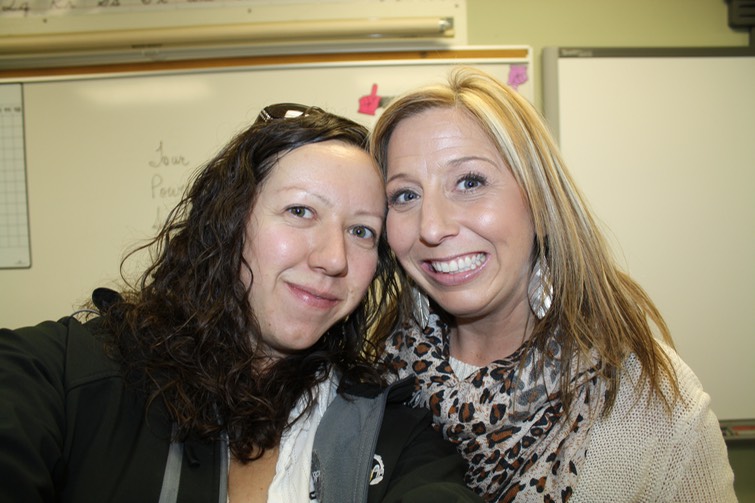Tina Munroe (Summitview grade 6 teacher) and Trish